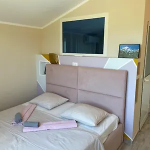 Ballkan Nocleg ze śniadaniem
