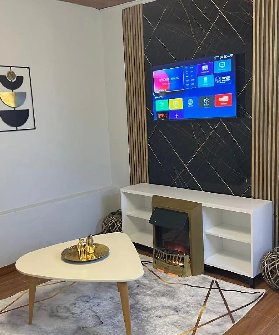 Cozy Little Holiday House Shkoder Apartment
